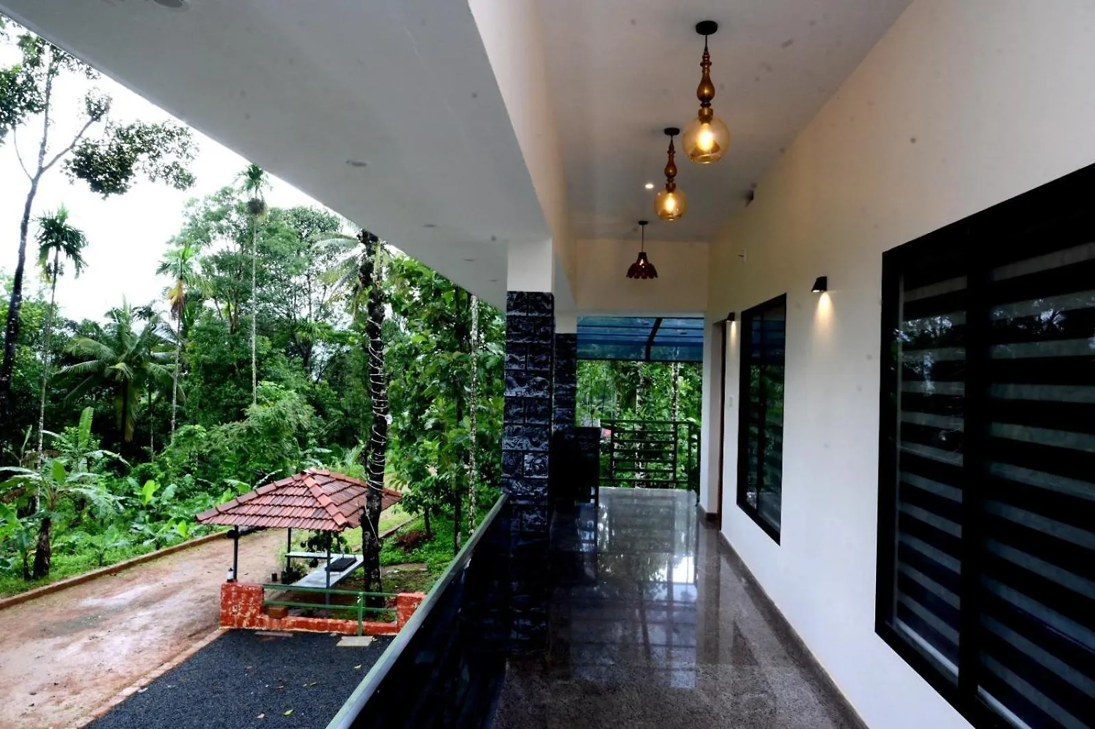 Villa Meenmutty Inn Tariyod